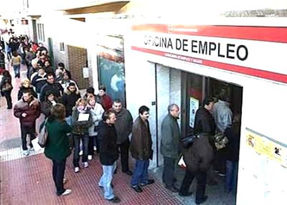 İspanya\'da Kriz 35 Bin Bankacıyı İşinden Etti