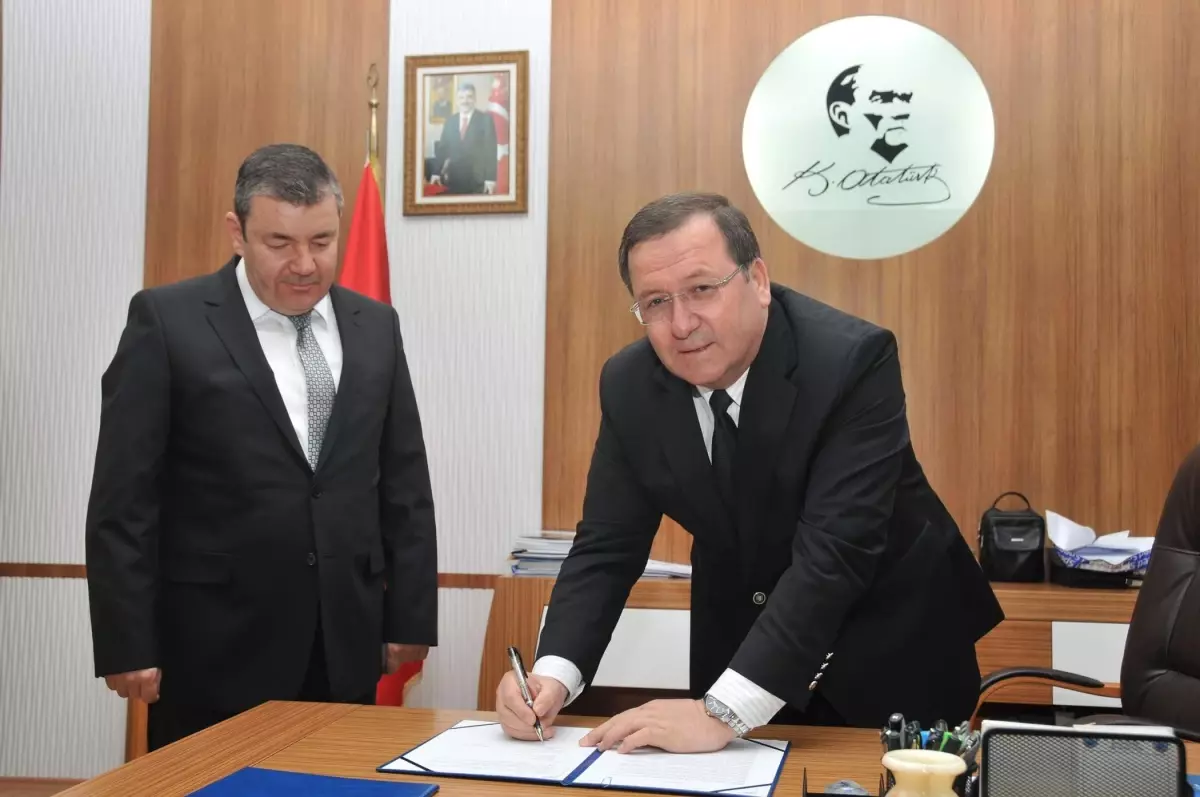 Meslek Yüksekokulu Ek Binası Kaba İnşaatı Tamamlandı