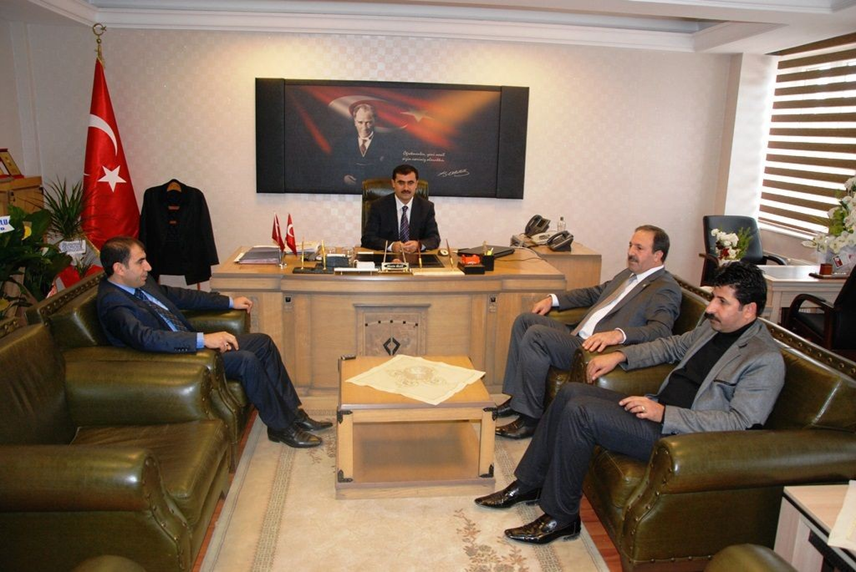 Milletvekili Özcan\'dan İl Milli Eğitim Müdürü İlci\'ye Ziyaret