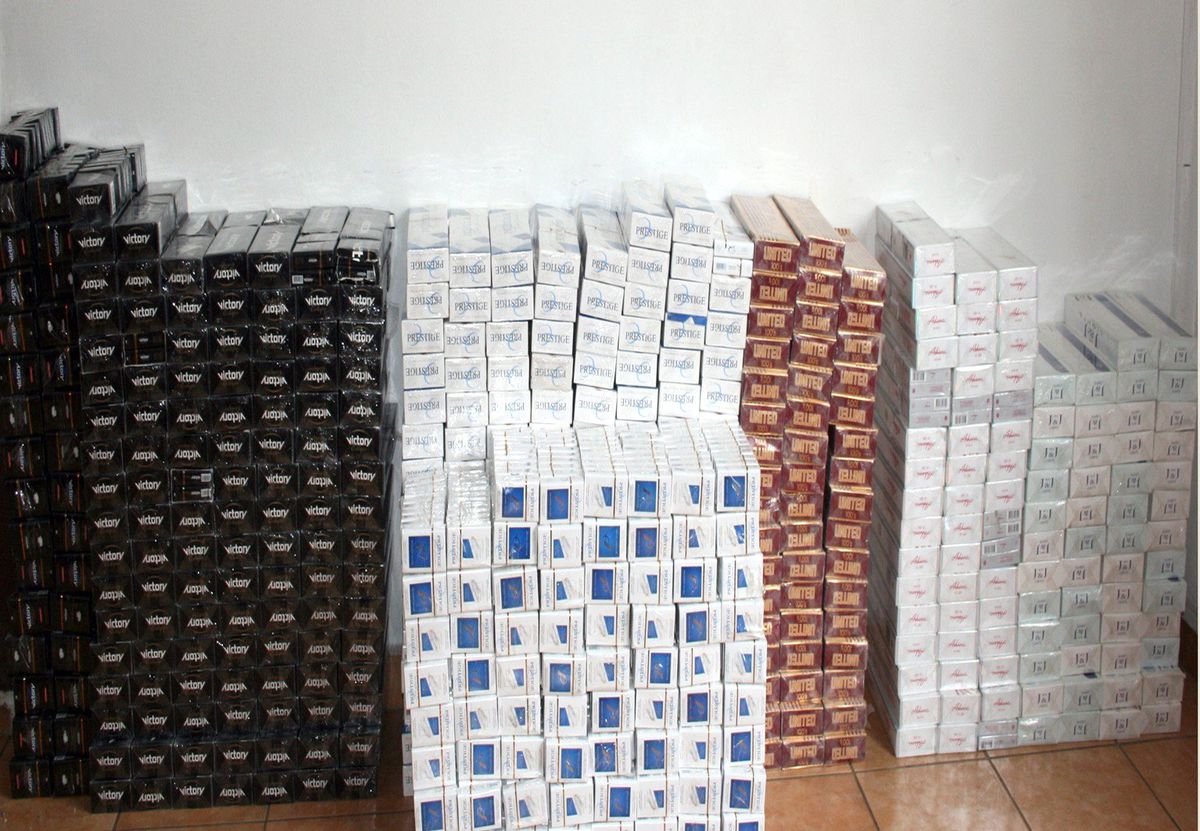 Pasinler\'de 6 Bin Paket Kaçak Sigara Ele Geçirildi