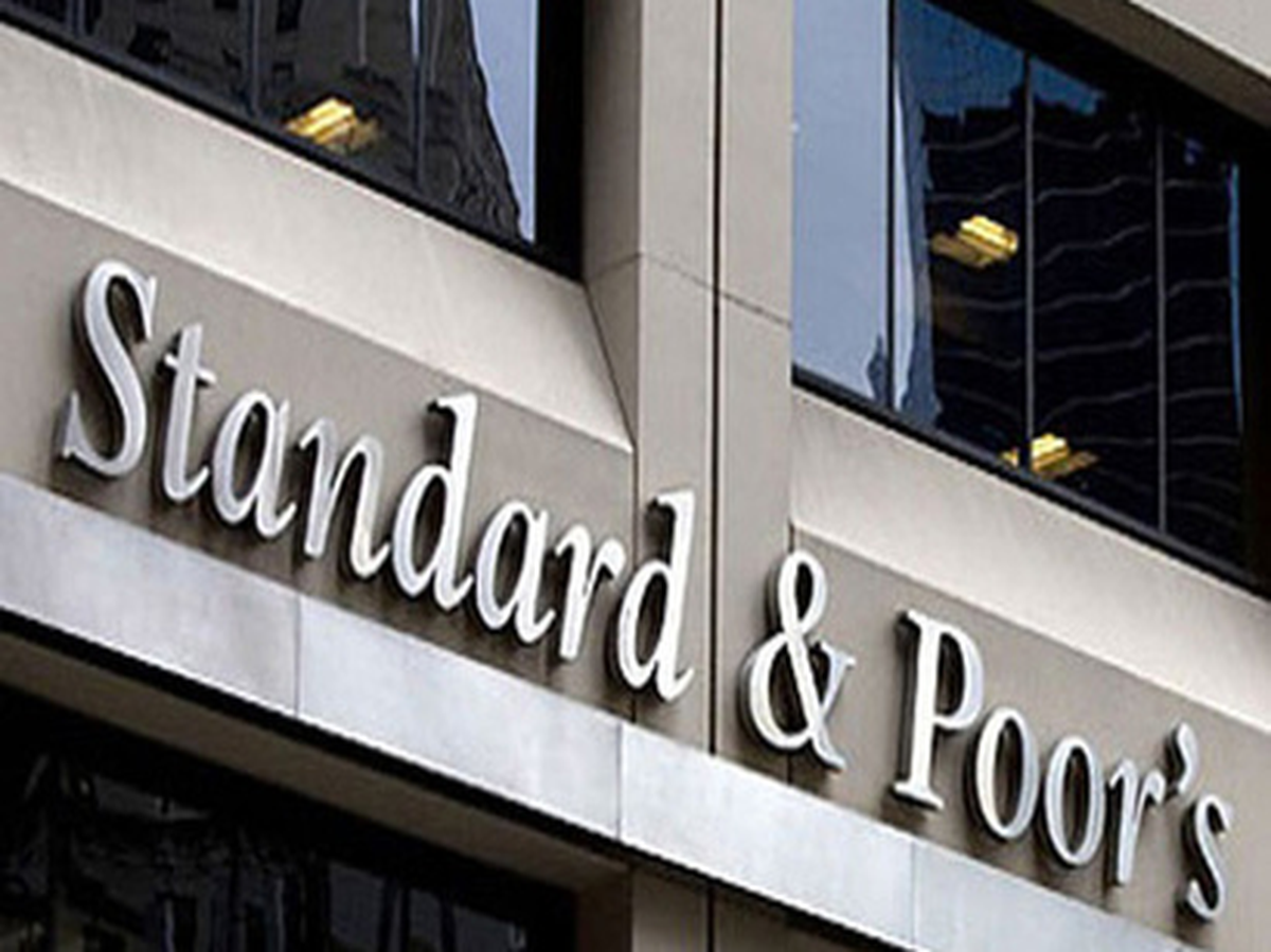 S&p Mısır\'ın Notunu Bir Kademe İndirerek "B-"Ye Düşürdü