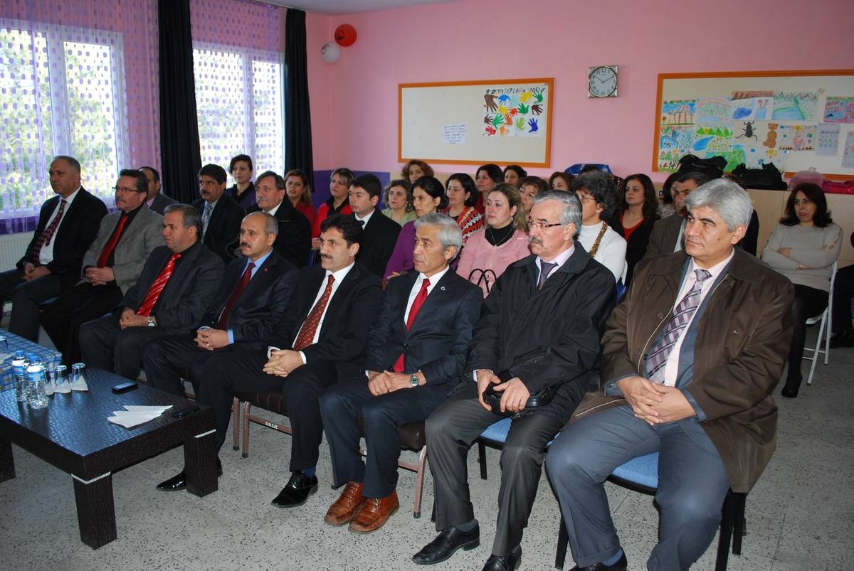 Salihli\'de Aile Eğitimi Programı Sona Erdi