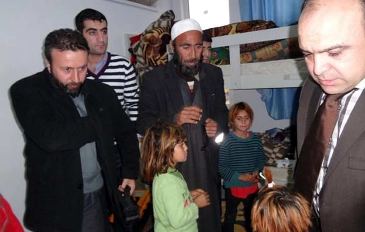 Suriye\'den Kaçan 22 Kişi Kızıltepe\'ye Geldi