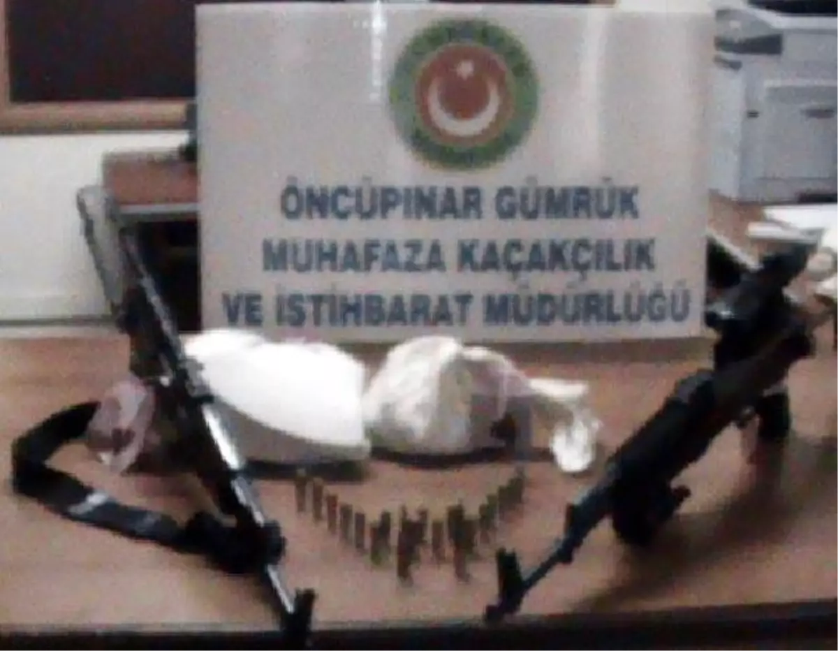Suriye Sınırında 2 Kalaşnikofla Yakalandı