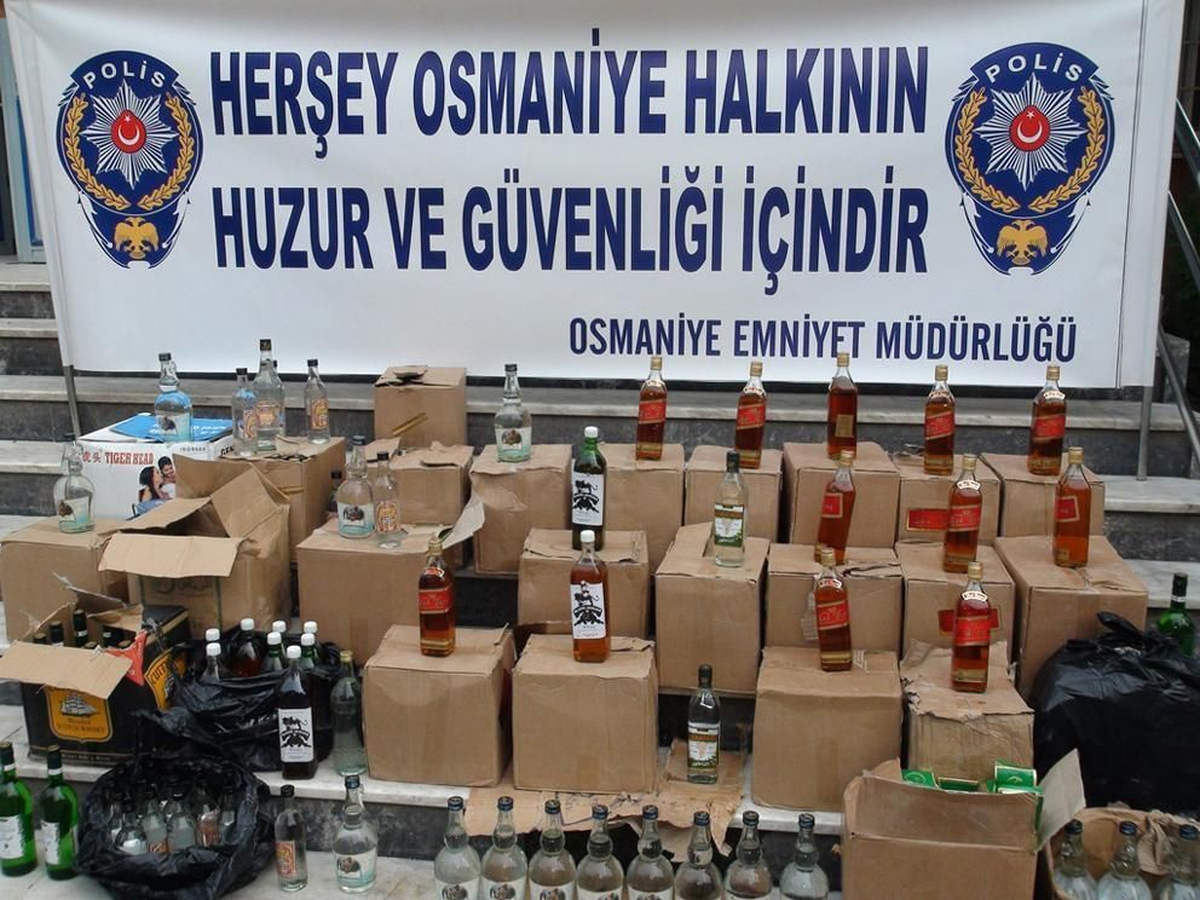 Yayladağı\'nda 770 Şişe Kaçak İçki Ele Geçirildi