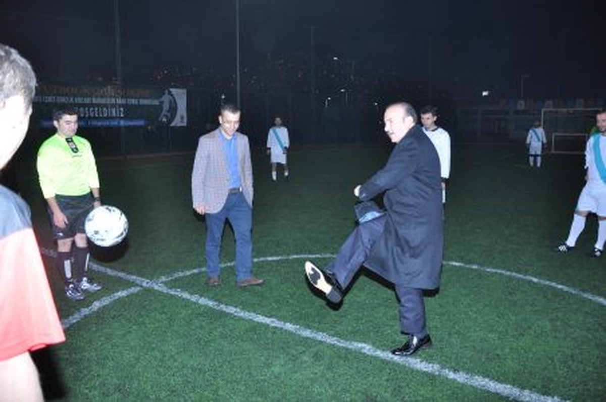 Akgenç İzmit Turnuva Startını Verdi