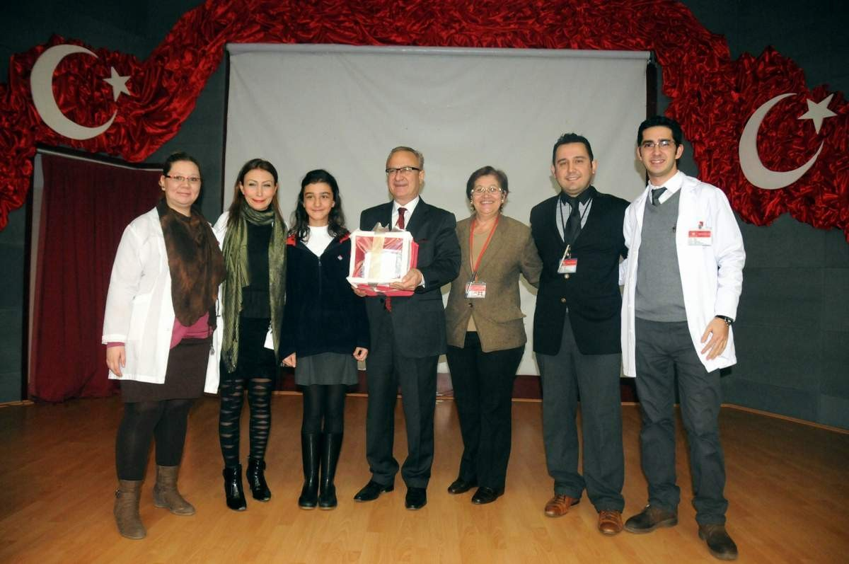 Bahçeşehir\'den Görme Engelliler İçin "Sesli Kitap" Projesi