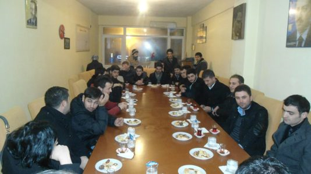 Başkan Karabalık Acısulu Gençlerle Buluştu