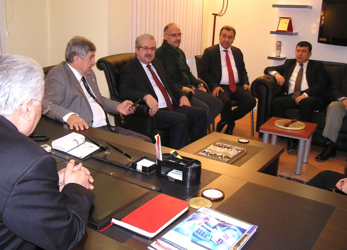 CHP\'lilerden Muhasebeciler Odasına Ziyaret