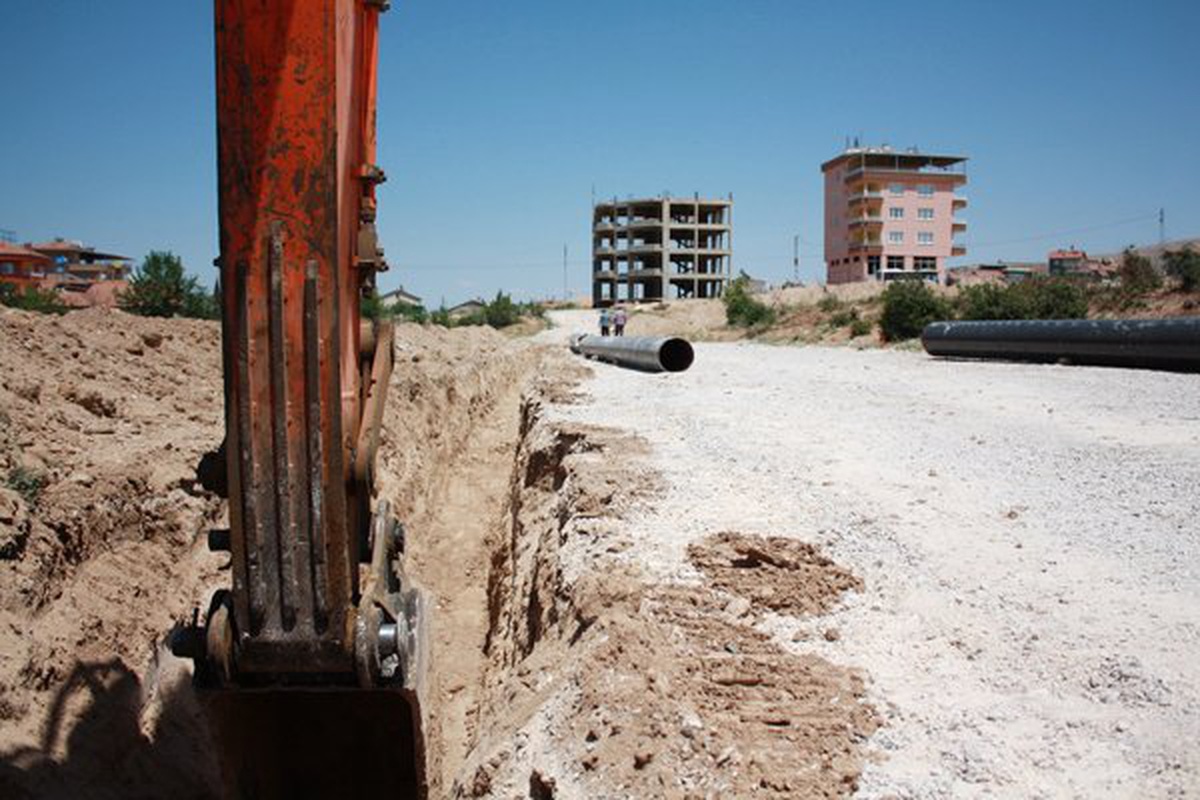 Darende\'nin İçme Suyu Şebekesi Yenileniyor