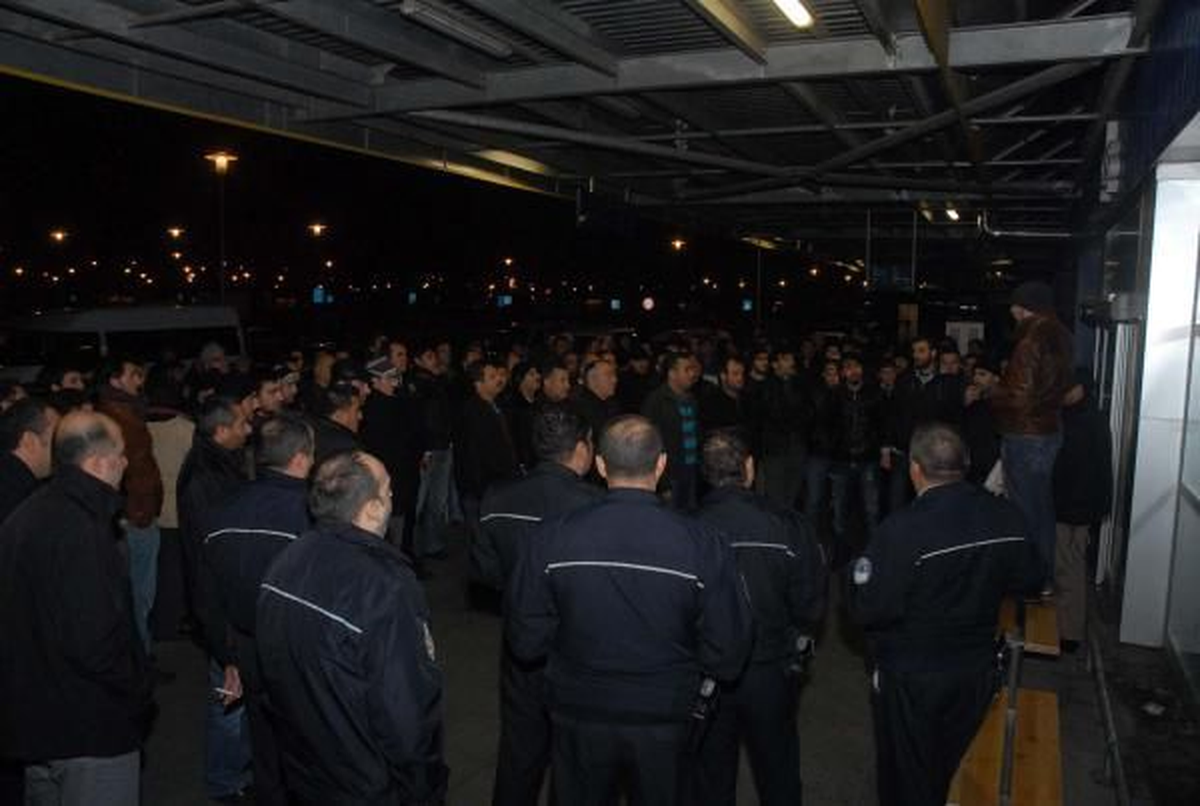 İzmir Merkezli Suç Örgütü Operasyonu