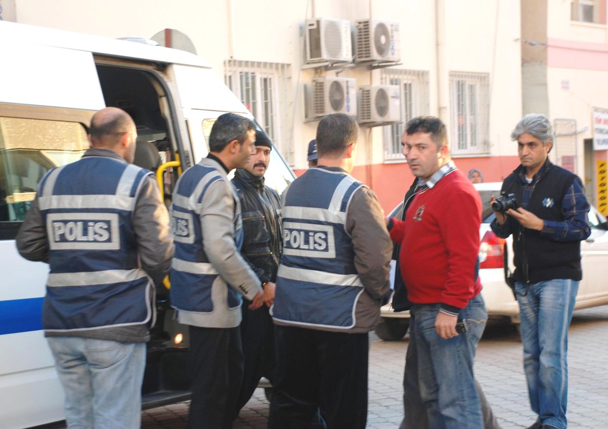 Kadirli\'de Uyuşturucu Operasyonu