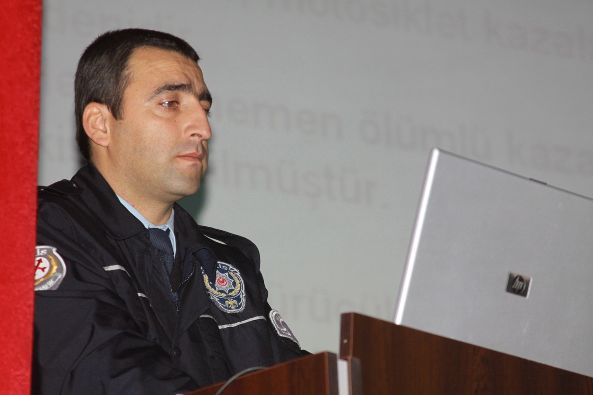 Öğrencilere "Motosiklet ve Kask" Semineri Verildi