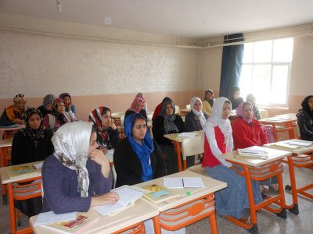 Okuma Yazma Kursları Devam Ediyor