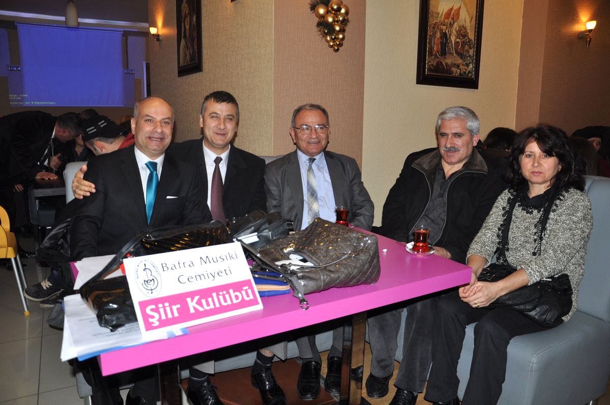 Şiir Dinletisi İlgi Gördü