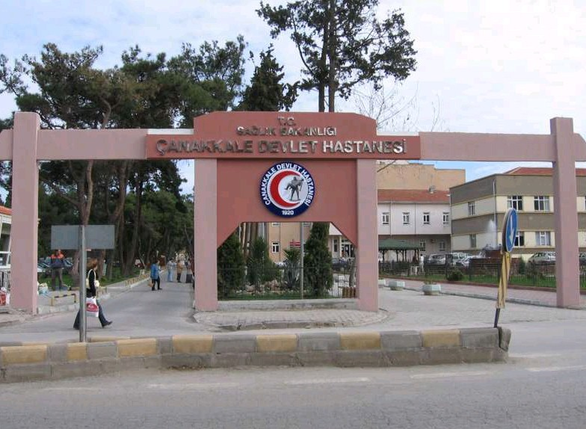 Varis Tedavisi Lazerle Yapılıyor