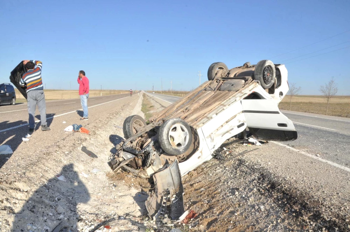 Aksaray\'da Trafik Kazası: 1 Ölü, 6 Yaralı
