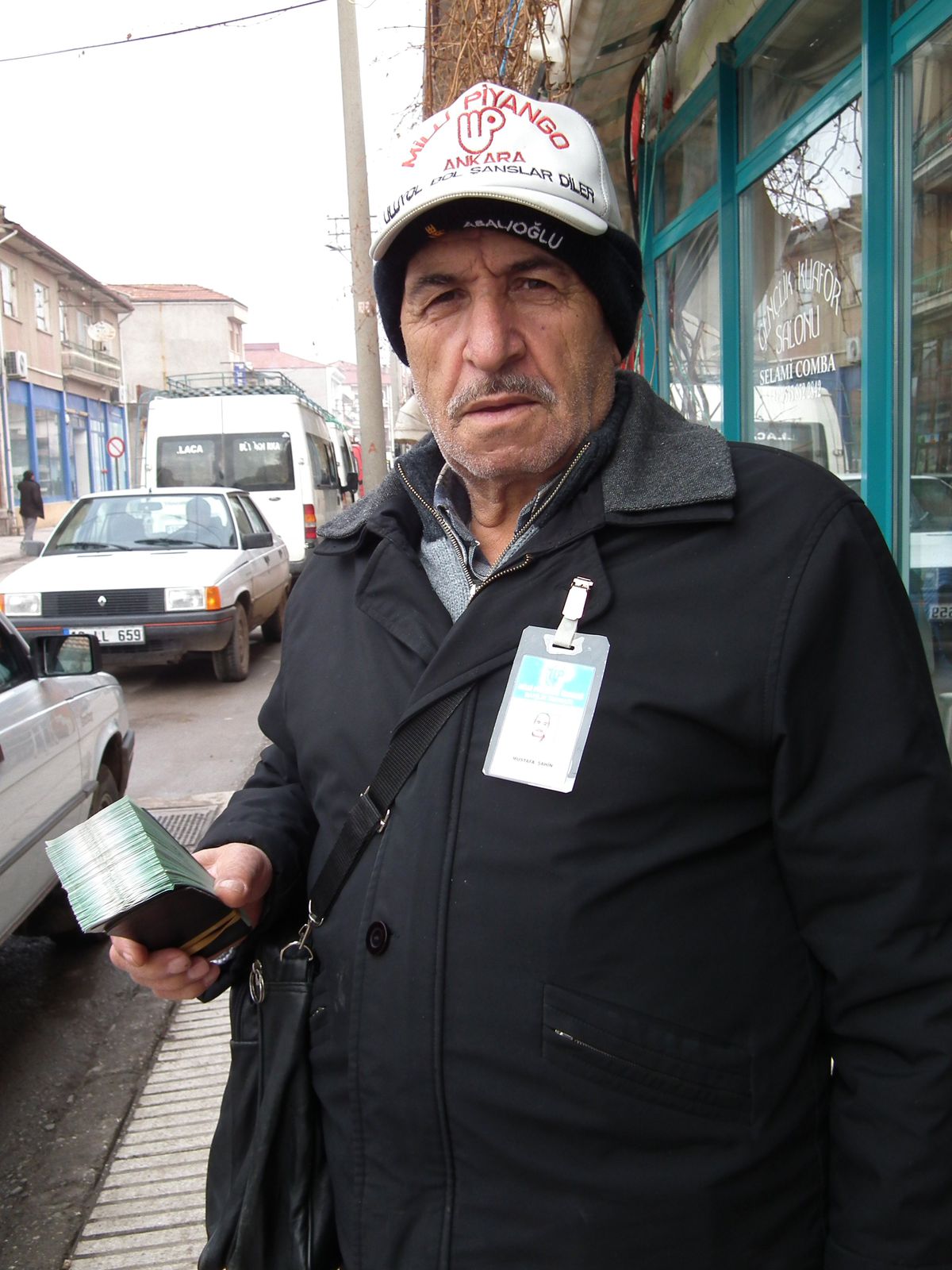 Alaca\'da Milli Piyango Biletine Yoğun İlgi