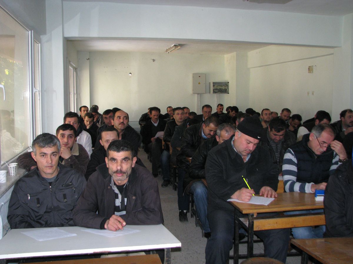 Alaplı\'da Esnaflara Hijyen Eğitimi Sürüyor