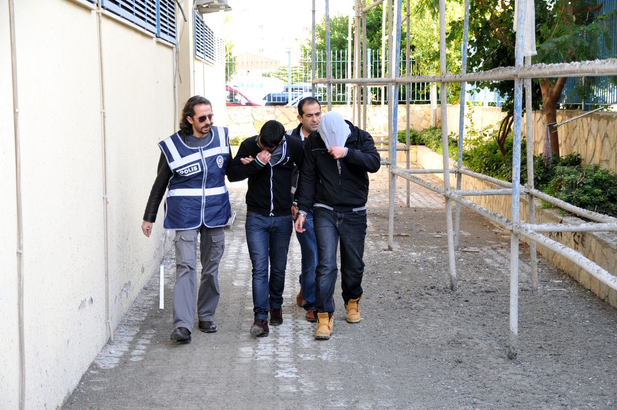 Antalya\'da Kanlı Doğum Günü Partisi