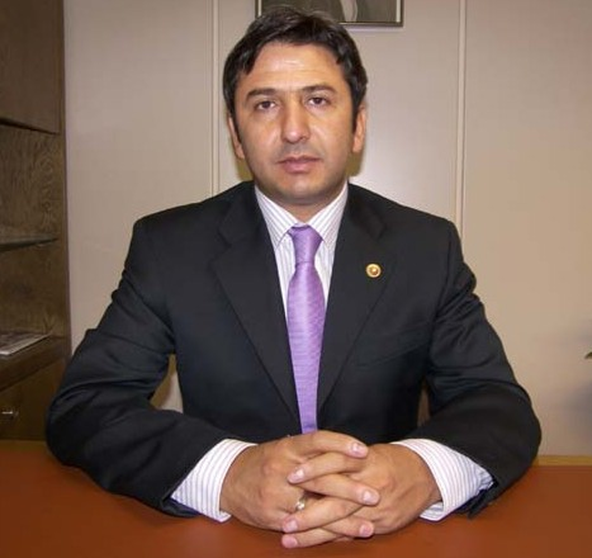 "Böcek Derin Yapının Göstergesi"