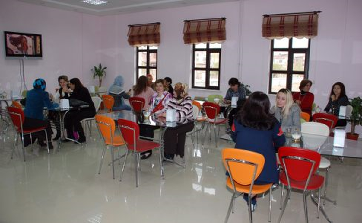 Hanımlar Lokalleri, Hafta Sonları Hizmet Verecek
