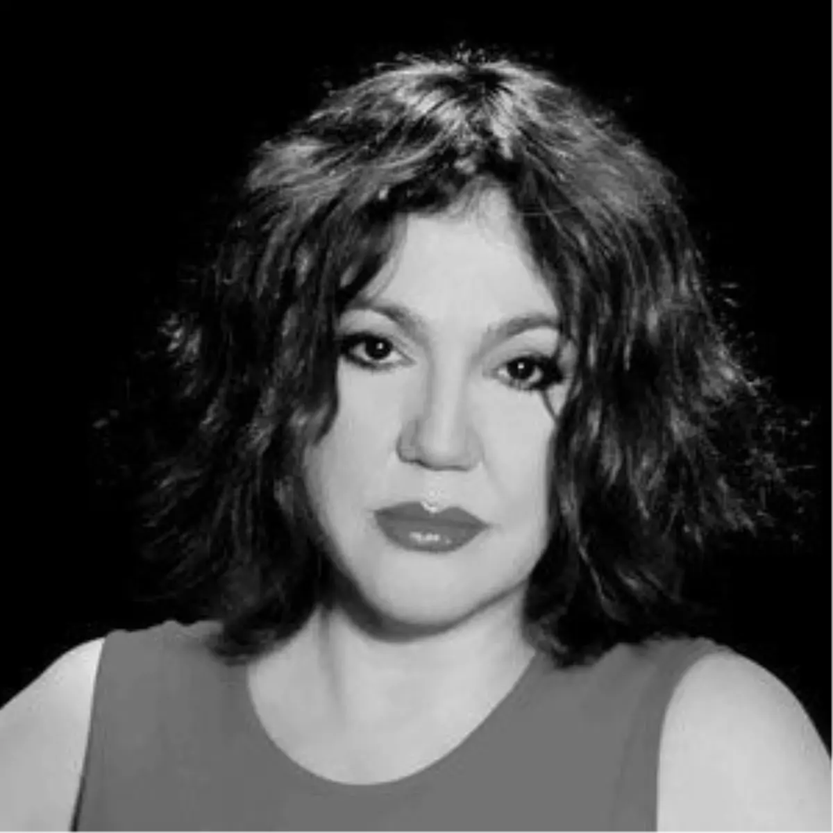 Nazan Öncel\'den Hakkari Desteği