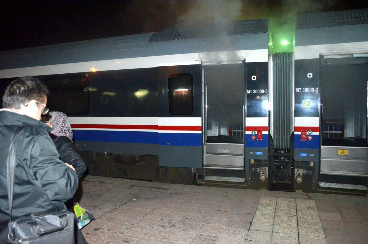 Nazilli\'de Tren Yangını