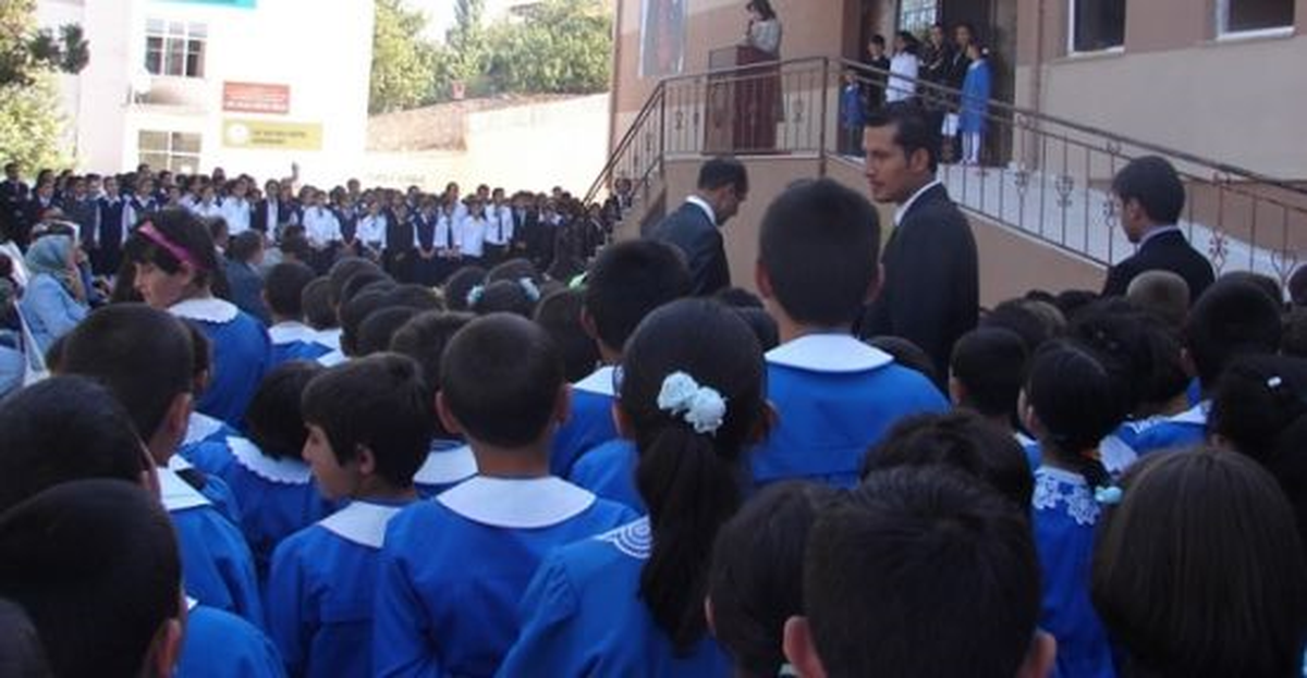 Okula Gitmek Üzere Evden Ayrılan Öğrenciden 3 Gündür Haber Alınamıyor