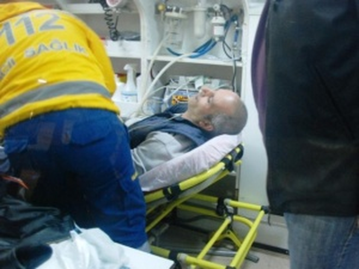 Polisin İknasıyla İntihardan Vazgeçti