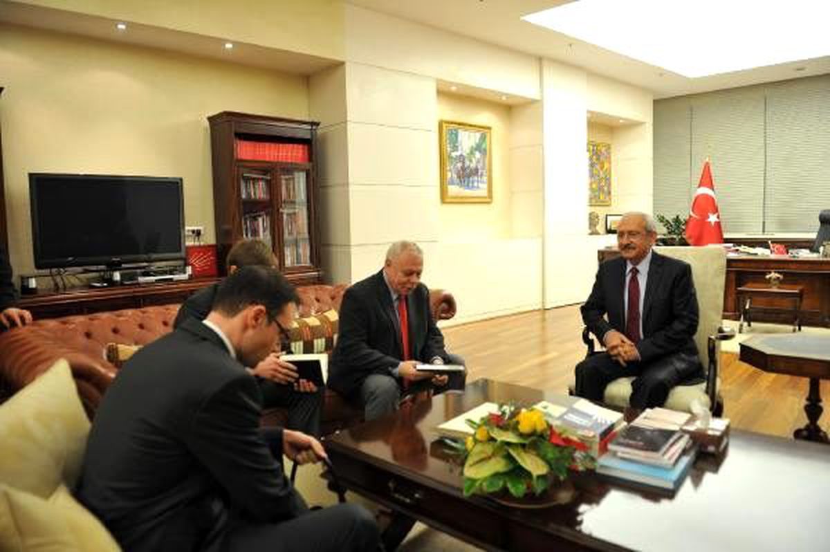 Rusya Ankara Büyükelçisi, Kılıçdaroğlu\'nu Ziyaret Etti