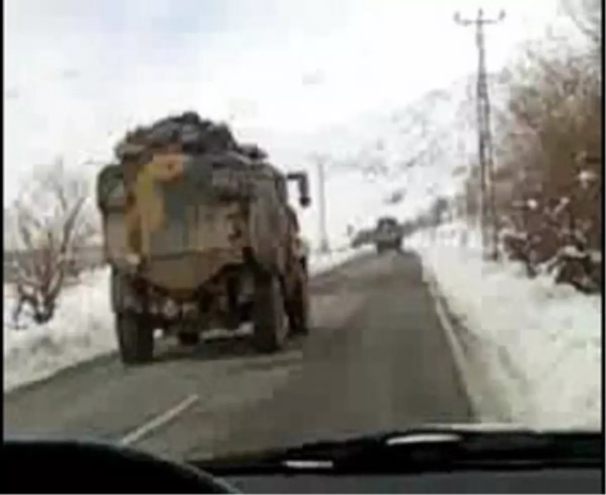 Şemdinli\'de Askeri Hareketlilik
