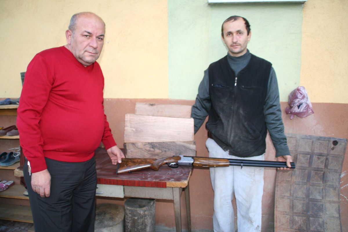 Silah ve Müzik Fabrikalarına Hammadde Devrek\'ten