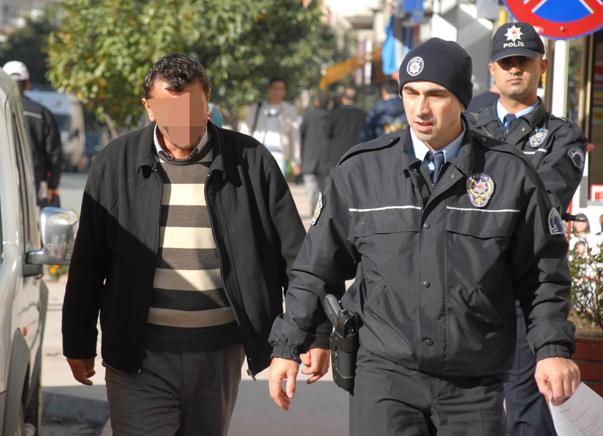 Silahla Yakalanan Şahıs Adliyeye Sevk Edildi