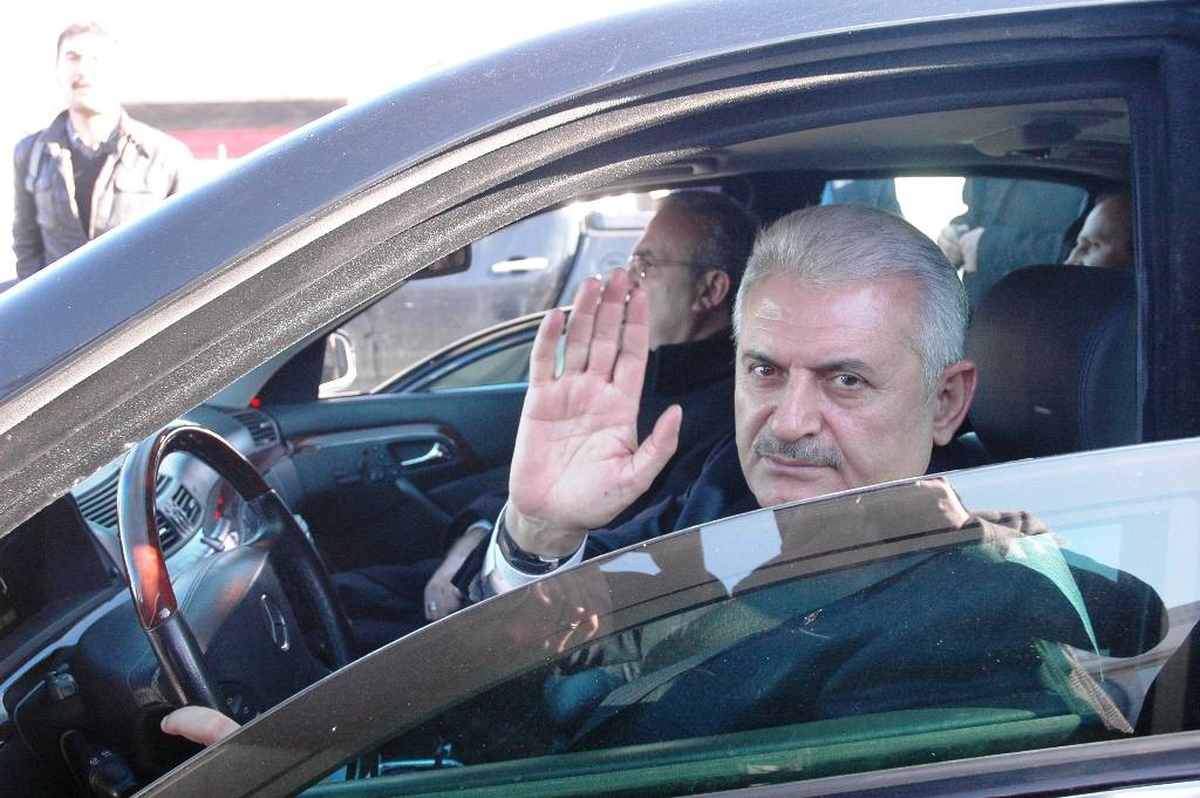 Ulaştırma Bakanı Binali Yıldırım Van\'da
