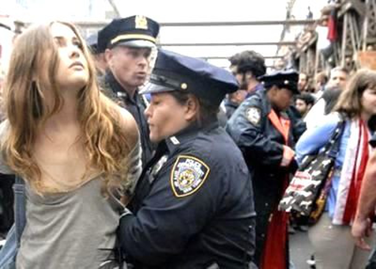 "Wall Street\'i İşgal Et" Hareketine Fbı Kancası