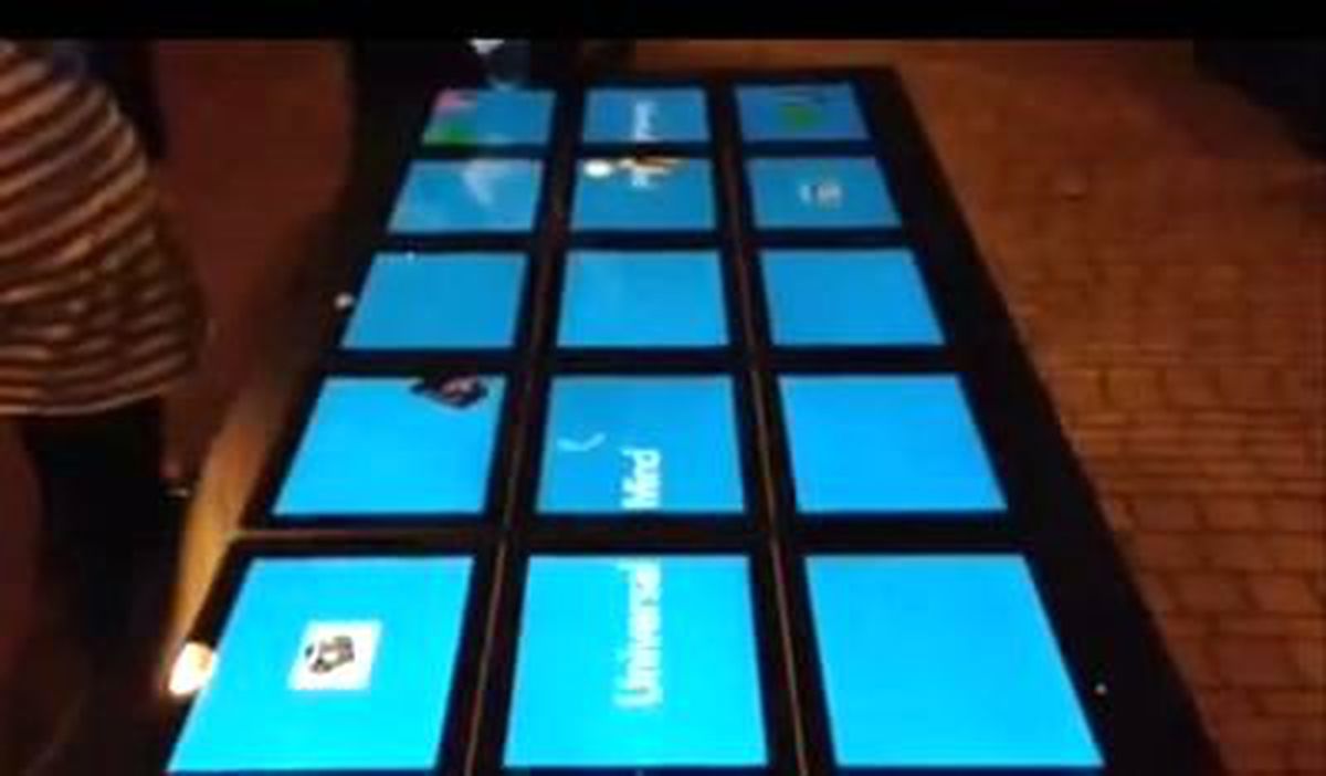 15 iPad bir araya gelirse...