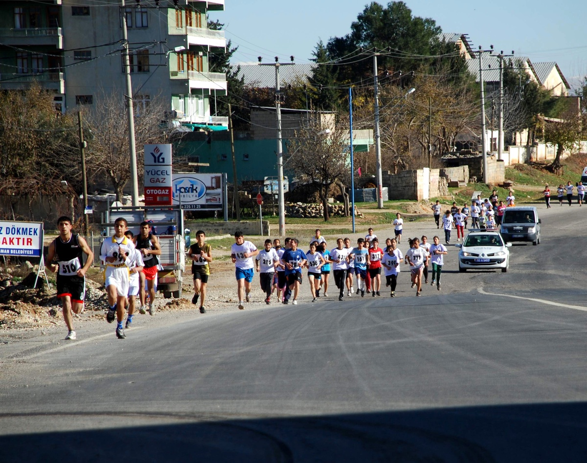 Atatürk Yol Koşusu\'nda \'Birincilik\' Tartışması