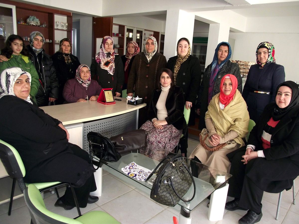 Adıyaman\'ın Tek Kadın Kooperatifçisine Plaket