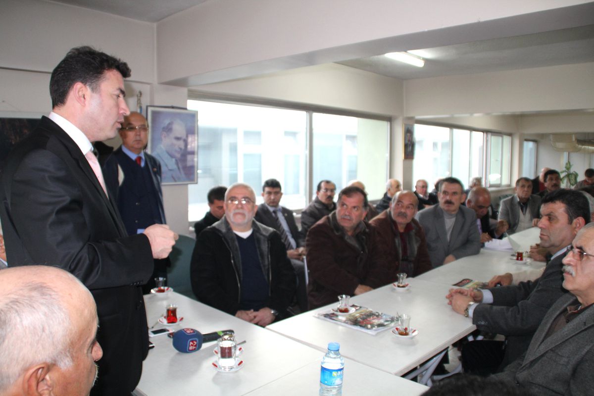 AK Parti\'den Emekliler Derneği\'ne Ziyaret