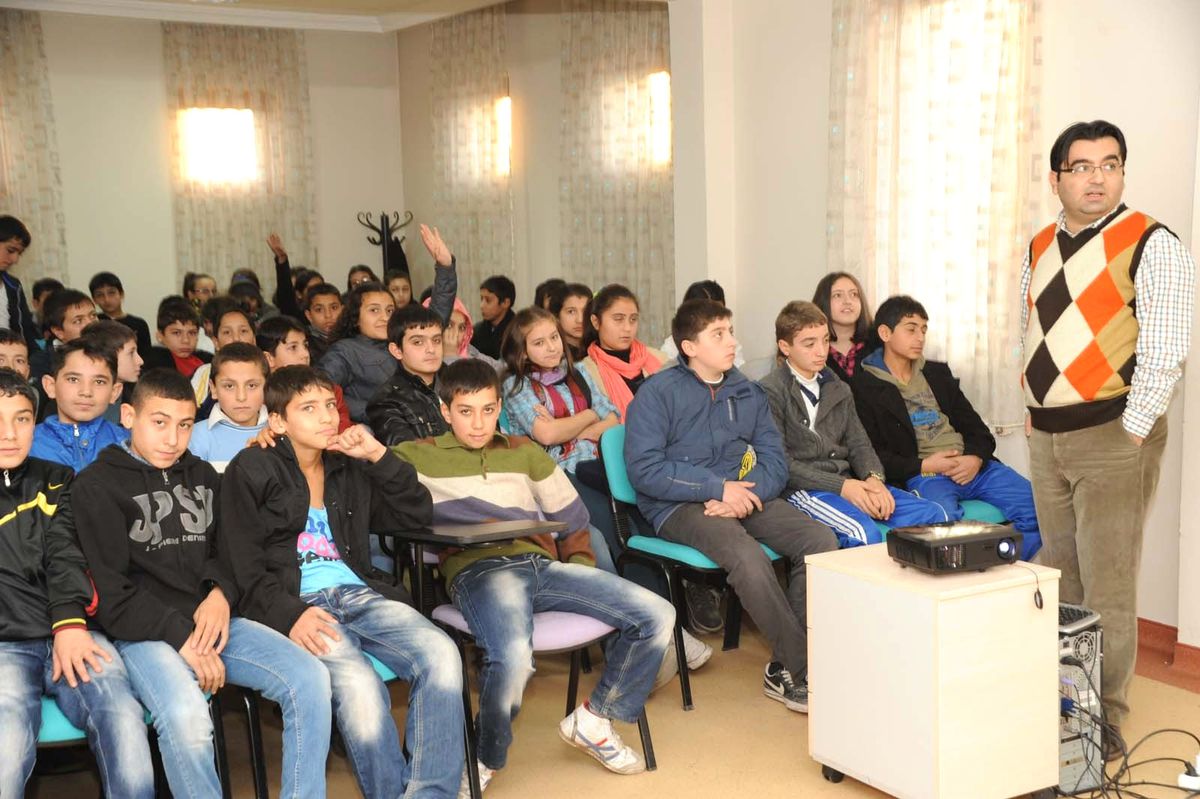Altındağlı Gençler "Bağımlılık" Hakkında Bilgilendi