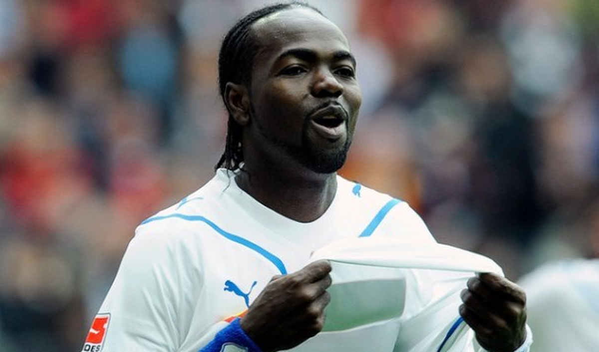 Bursasporlu Tagoe, Al İttifak Takımına Kiralandı