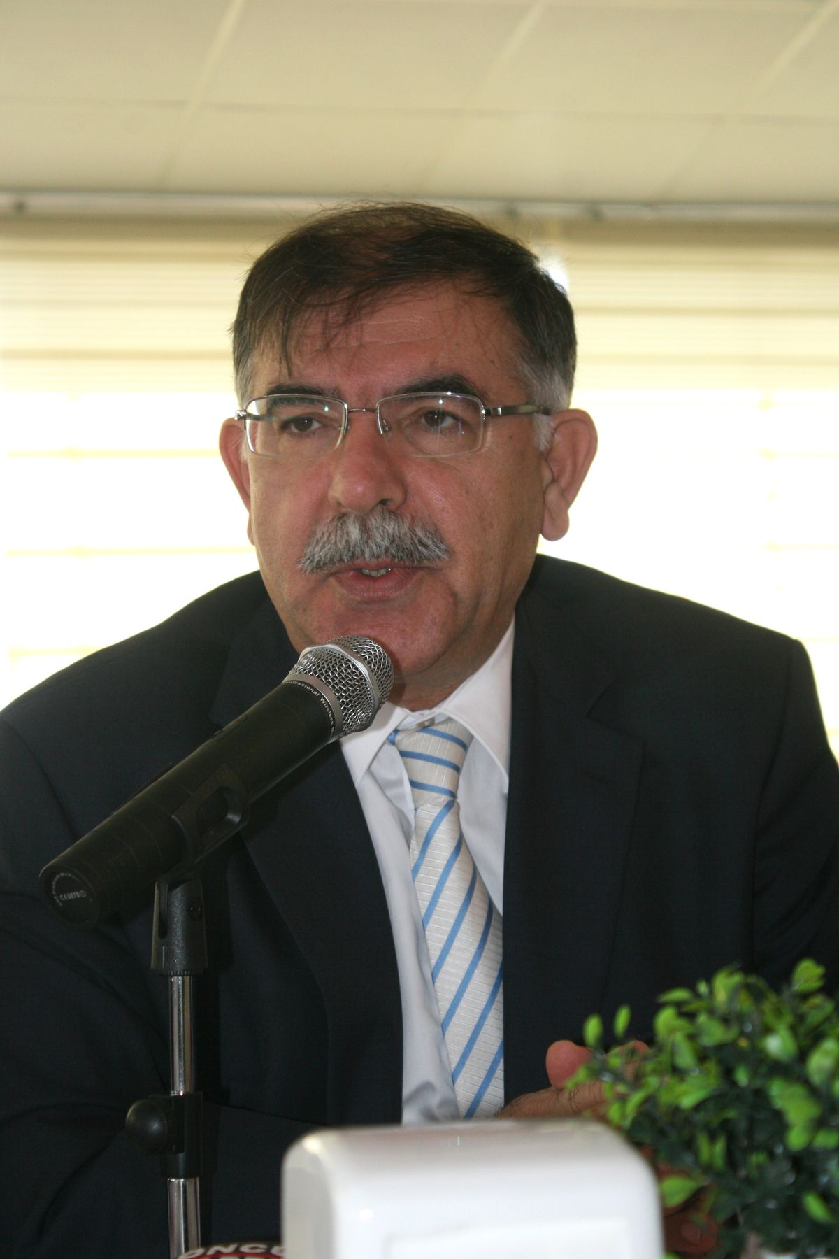 Düzce\'de Muhtarlarla Huzur Toplantısı