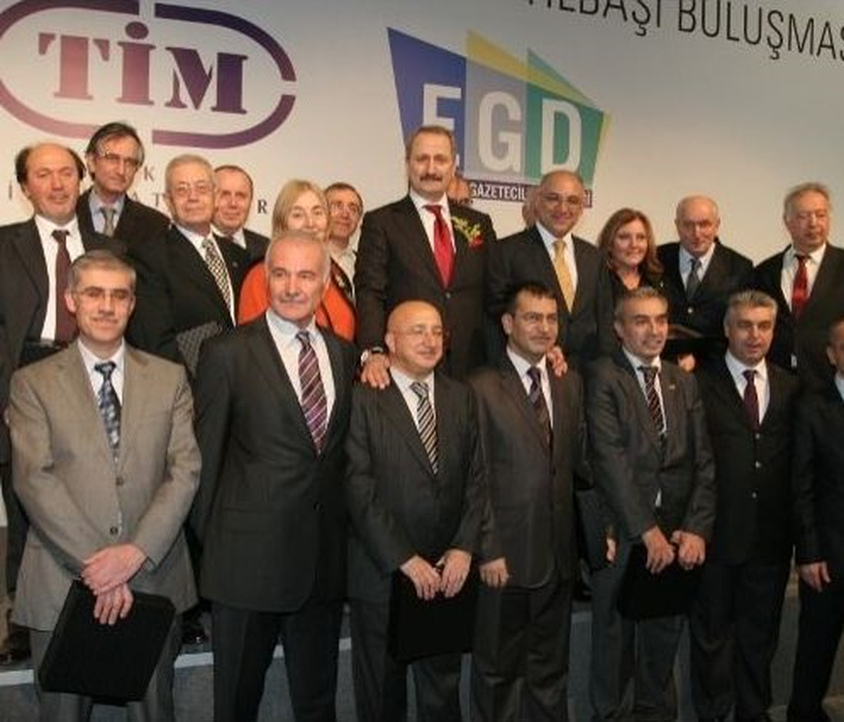 Egd\'nin Geleneksel Yılbaşı Buluşması