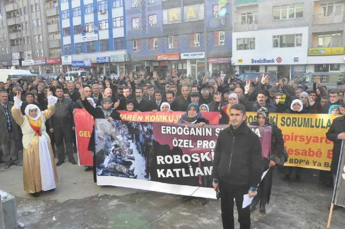 Hakkari\'de Uludere Yürüyüşü