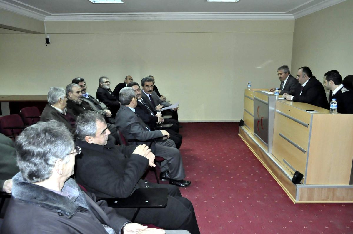 MHP\'de İstişare Toplantıları Sürüyor