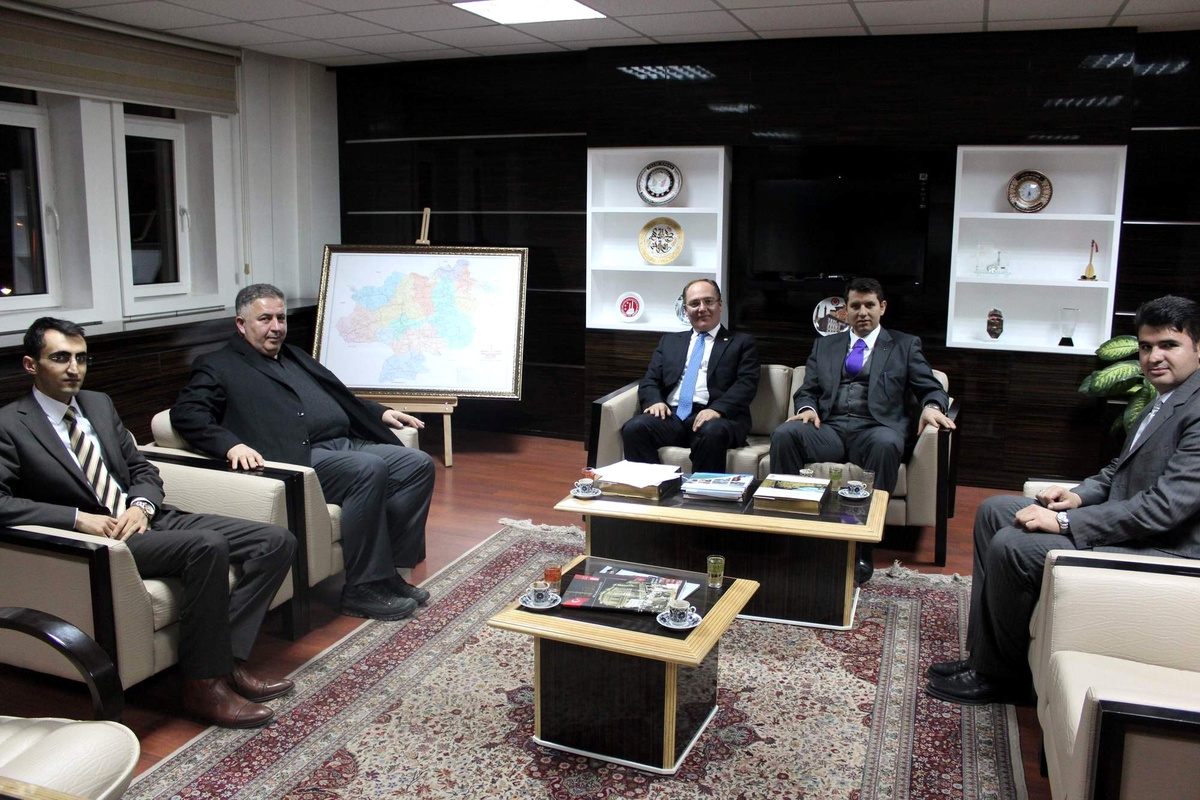 Milletvekili Bilgin, İl Özel İdaresi\'ni Ziyaret Etti