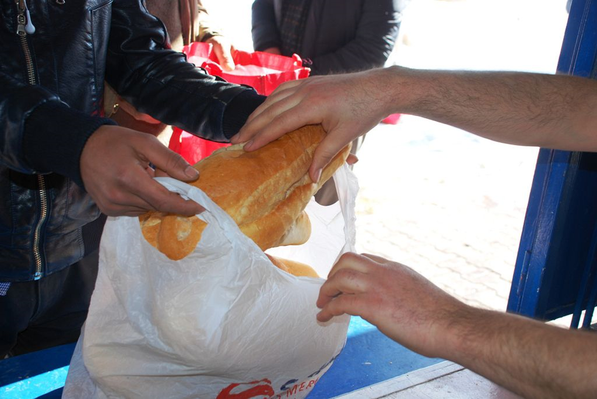 Ortaklar\'da Halk Ekmek 35 Kuruştan Satılacak
