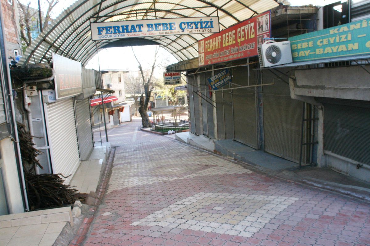 Silvan\'da Kepenkler Açılmadı