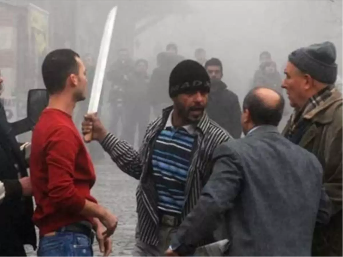 Simitçinin Tezgah İsyanı